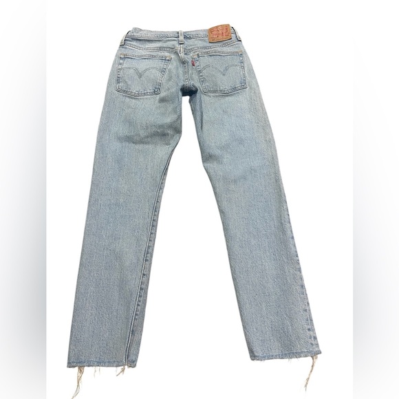 Levi’s 501 Women’s Casual Button Fly Jeans Skinny Size 26X28 - Picture 1 of 10